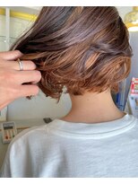 シエル(Ciel) インナーカラー×ふんわりボブ