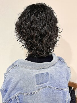 クレビアテン(CreBiA ten_) ウルフパーマ　スパイラルパーマ　ウルフカット