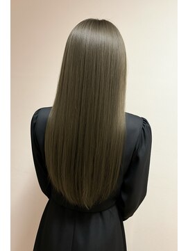 ヘアリゾート粋 新宿三丁目本店 オリーブベージュ/オリーブカラー/艶髪