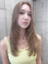 サンク 原宿 表参道(cinq) 顔周りレイヤーくびれロングレイヤーカットヘーゼルベージュ韓国