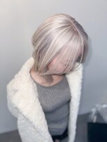 ギグス 栄店(gigs)&nbsp;レイヤー　ボブ　ホワイトカラー