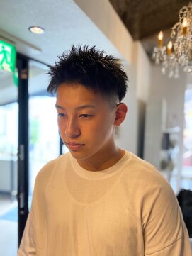 アイズ 海老名(AIZU) アップバング波巻きパーマ波巻きスパイラルパーマメンズカット