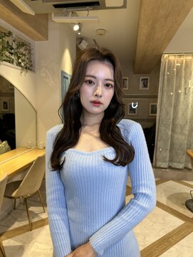 ロンド ストラーダ 心斎橋(Lond strada) 韓国前髪顔周りロング×デザインカラー[心斎橋/髪質改善]