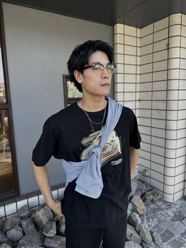 ヘアーメイク ネイキッド(Hair make Naked) アップバングショート