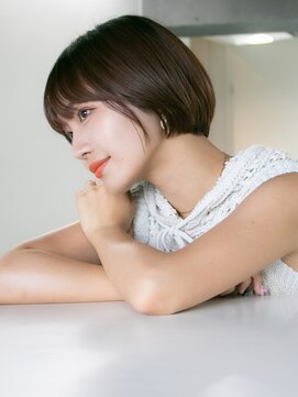 ムード タテマチ(mood tatemachi) 前上がりショートボブ