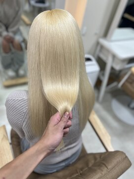 カリーナ(CARINA) ハイトーンカラー/ハイトーンリタッチ