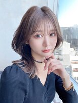 アイティー バイ アルバム 浦和店(IT by ALBUM)&nbsp;ミディアムレイヤー_グレーベージュレイヤーロング_9442