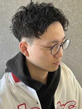 ニアウ 太田店(Niau) メンズパーマメンズショートツイストスパイラルパーマアイブロウ