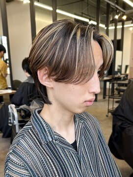 エルマーク 京橋(L-MARK) ハイライトツイストパーマアップバング短髪メッシュ