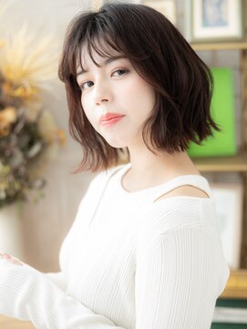 カバーヘアアンドスパ ブリス 浦和(COVER HAIR&SPA bliss) 斜めバングくせ毛風ウルフカット外ハネロブh3浦和20代30代40代