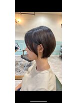 コンフィー(comfy)&nbsp;『サザワ」フェザーパーマチェリーブラウンミニウルフ