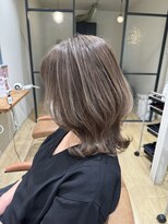 ヘアーズ アンテナプラス(hair's AnteNna+) 透明感カラーとレイヤーカット◎