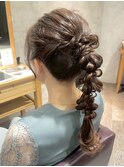 【横浜/横浜駅】編み下ろしポニー/ヘアセット