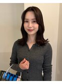 センター分けくびれミディアム