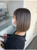 前下がり軽めボブ×パープルグレージュ