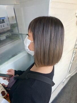 キックス(KICKS) 前下がり軽めボブ×パープルグレージュ