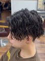 メルシー トータル ブランディング サロン(merci TOTAL BRANDING SALON) メンズセンターパート×ツイストスパイラルパーマもおすすめです