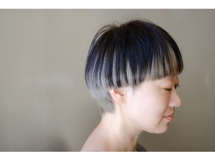 ザズー 髪と図書(zazou)の写真