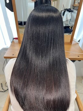 ラヴィエ(RAVIE) 【半田・髪質改善】縮毛矯正/トリートメント/マンツーマン