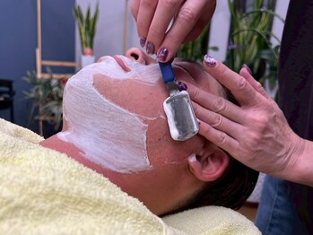 カット倶楽部エンドレスの写真/朝から営業しているから、お仕事前にも◎忙しい方にも嬉しい、水曜21時まで営業で、仕事帰りも◎