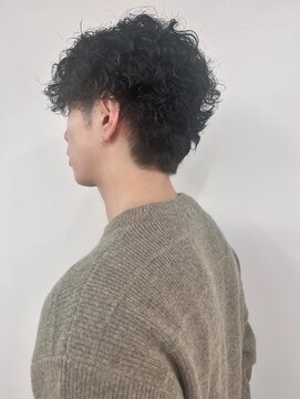 ラウンジ モリオ イケブクロ(Lounge MORIO Ikebukuro) 【morio池袋】メンズパーマ センターパート