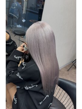 エミーバイモアムー(Emmie byMoremuu) 【RYUKI】ホワイトシルバー