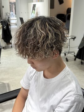 ハイプ(HYPE) 波巻き/メッシュ/学割/白髪染め/縮毛矯正/韓国