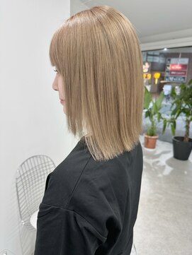 シック(CHIC) ボブ/レイヤーボブ/切りっぱなしボブ/ミルクティーベージュ