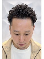 ゼロスバーバー(0's BARBER SHOP) 極道パーマ/メンズパーマ/フェード/オールバック/ビジネスヘア