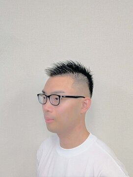 ヘアーソユーズ(HAIR SOYUZ) 上の髪を遊ばせるスパイキーボウズ