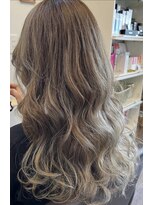 ハレテルヘアー(HareTeru HAIR) グレージュ バレイヤージュ ロング