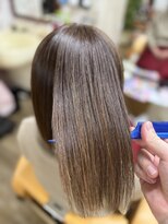 ブレイブシザー(BRAVE SCISSOR)&nbsp;髪質改善で明るめカラーも艶やかに