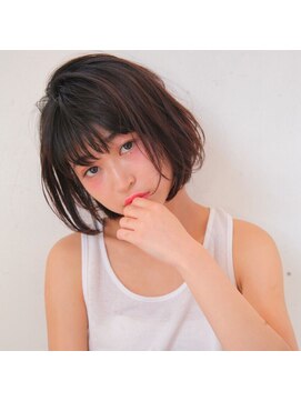 アリーズ シブヤ(ALLYS shibuya) おふぇろナチュボブ 束感ショート エアストレート ミニボブ