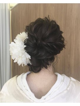 ヘアアンドケア エジェリラボ(hair&care egerie lab) 波ウェーブアレンジ