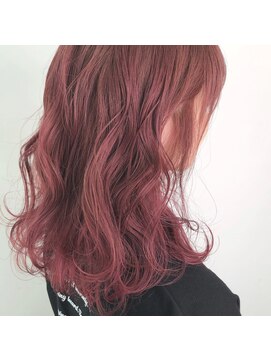 カッツ 駅家店(CUT S) 個性派チェリーレッド