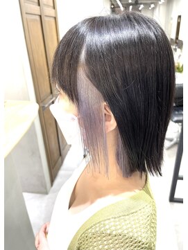 フェリア 松山(Feria) 【Feria松山】白石のインナーカラー☆