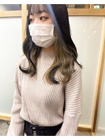 フレーム なんば店(FRAME)&nbsp;ブラック×ホワイトベージュのインナーカラー