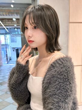 グロー 大宮(GLROW) ボブ 顔まわり グレージュ