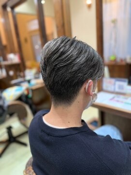 モリグリーン(MORI GREEN) ◆似合わせカット//メンズショート【ブルーブラック】