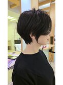 ショートボブ