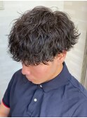 再現性高い波巻きスパイラルパーマ×刈り上げマッシュ