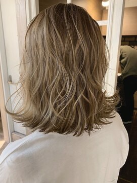 グロウ 大井町(grow) 《grow 大井町》ブリーチ必須!ブロンドベージュ