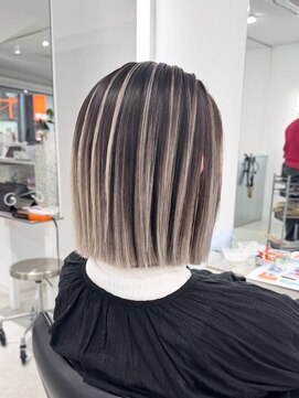 シック(CHIC) バレイヤージュケアブリーチハイライトミルクティーベージュ