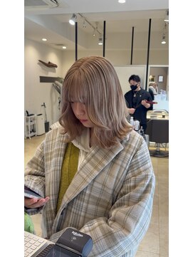 マティス 室見店(MATISSE) やわらかミルクティーベージュ×くびれ外ハネボブ