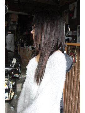 オーバーキャプテンネイキッド(OVER CAPTAIN NAKED) ナチュラルブラックエクステ（エクステつけ放題メニュー）