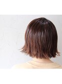 外ハネ×切りっぱなしボブ