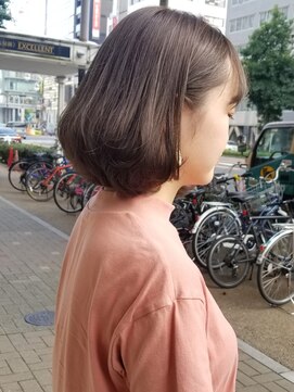 インビテーション(invitation) 上品カラーオリーブグレージュ