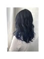 アルマヘア(Alma hair) ネイビーから濃いデニムブルーのグラデーション☆