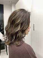 アライブ キチジョウジ(ALIVE Kichijoji)&nbsp;筋感ハイライト★グレージュ