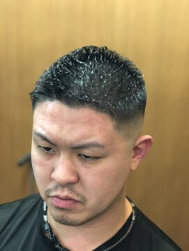 ヒロギンザ 浜松町店(HIRO GINZA) スキンフェード×アイロンパーマ＜理容室／メンズ／浜松町＞